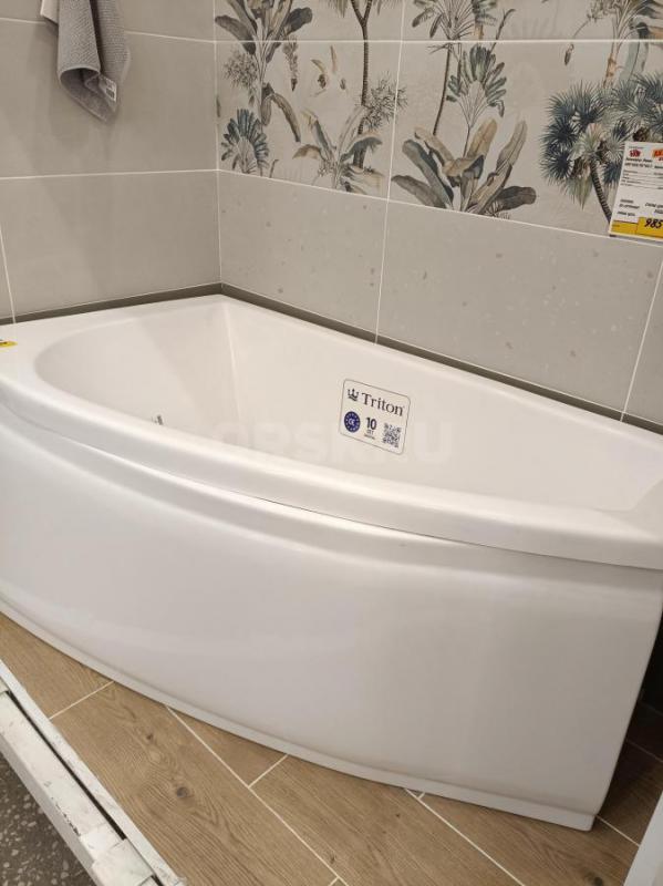 Срочно продам акриловую ванну угловую б/у 145/75 - Орск