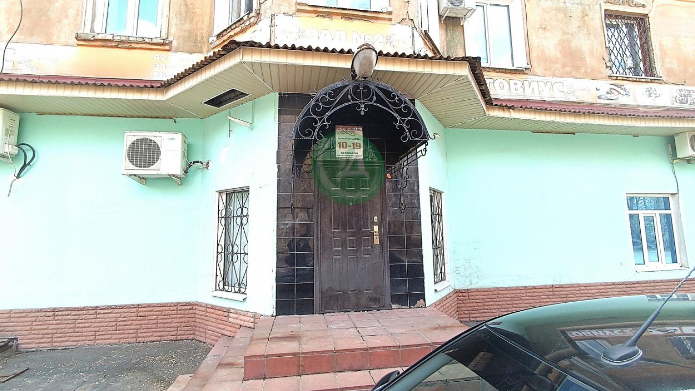 Продам нежилое помещение в котором расположен банкетные залы &laquo;Товиус&raquo;, город Орс - Орск