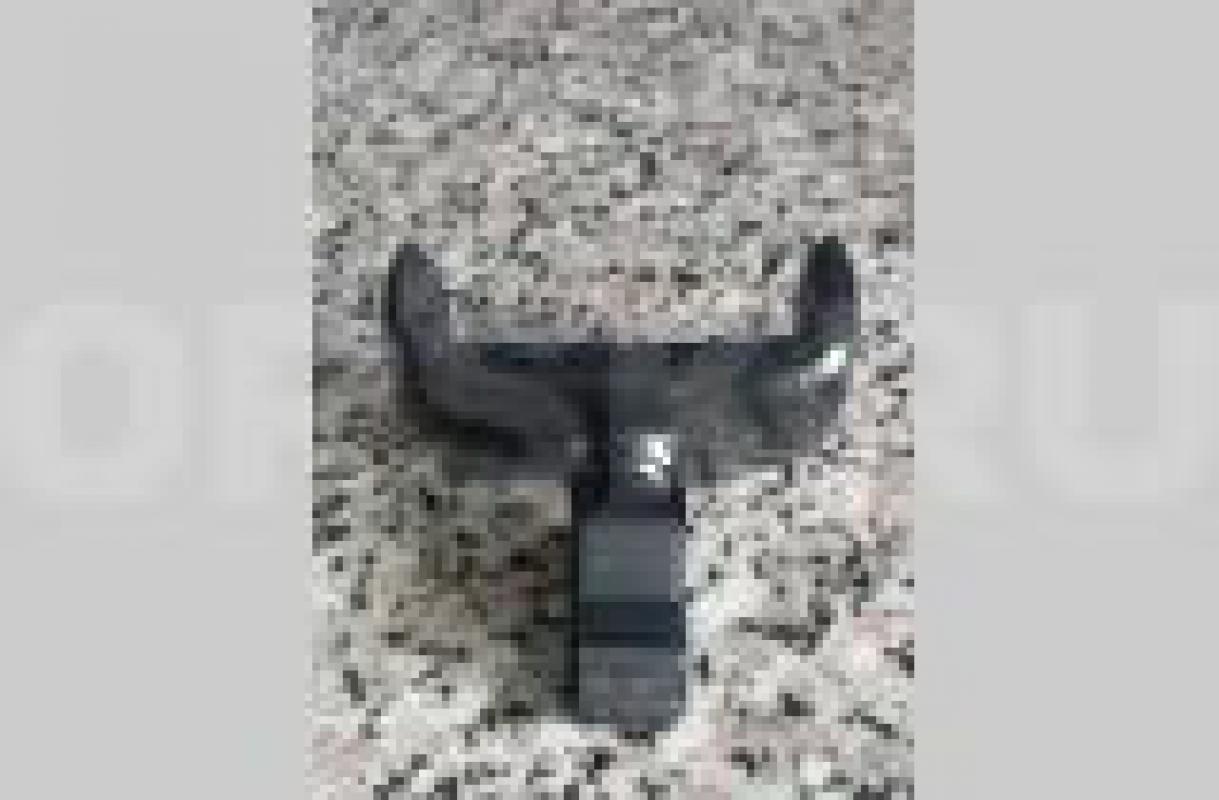 Автомобильный держатель для телефона в дефлектор USAMS US-ZJ004 C Series - Черный/Серый - Гай