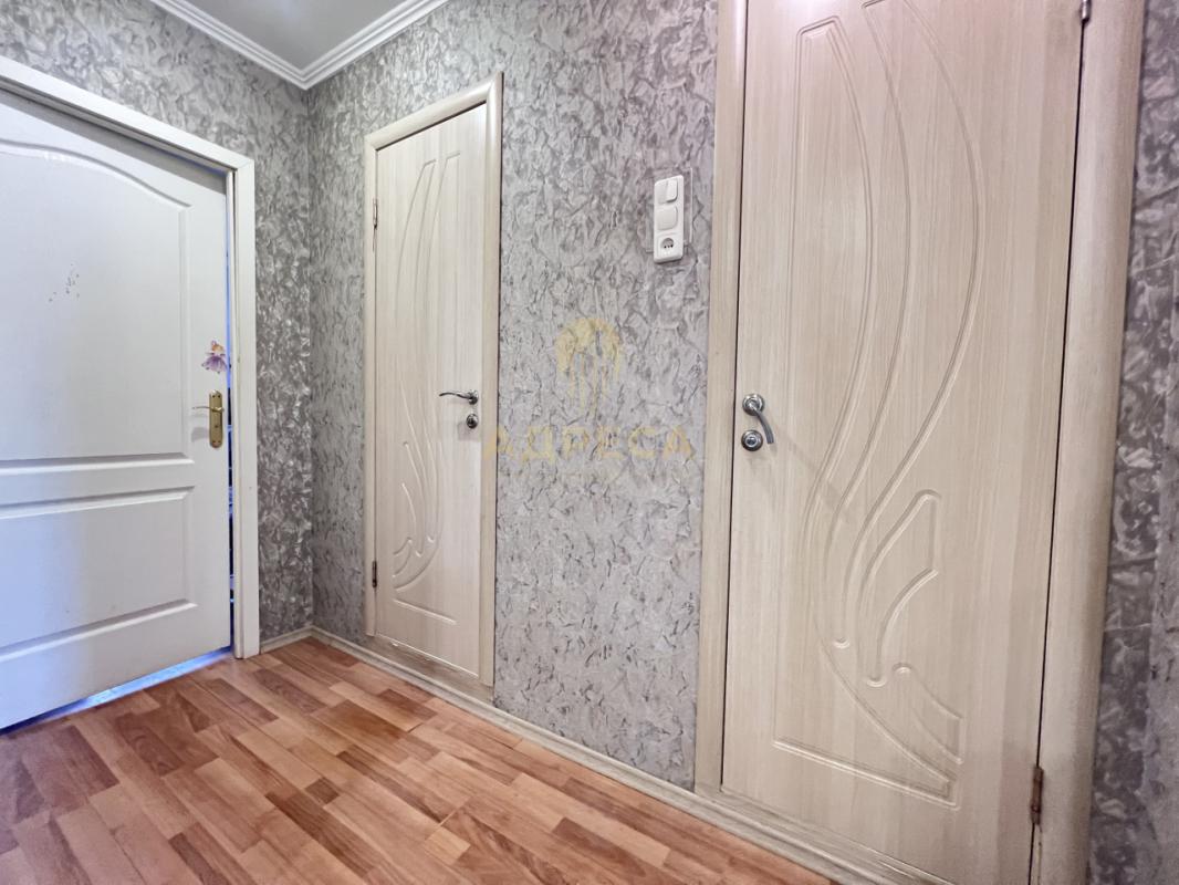 Продаётся просторная пятикомнатная квартира, общей площадью 105кв. - Оренбург