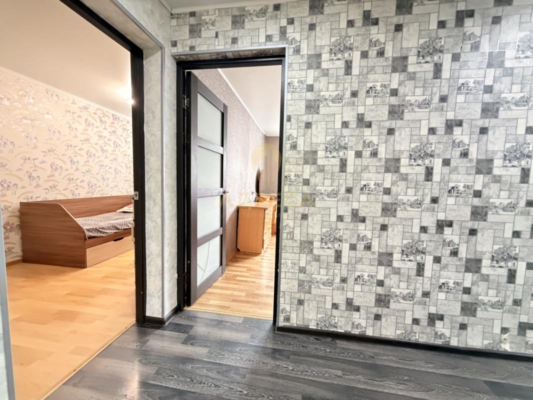 Продаётся дом для большой семьи в поселке Павловка, со всей необходимой инфраструктурой для комфортн - Павловка