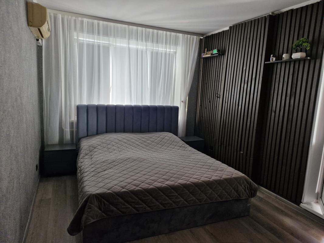 Тёплая, раздельная  2 -комнатн. - Не указан