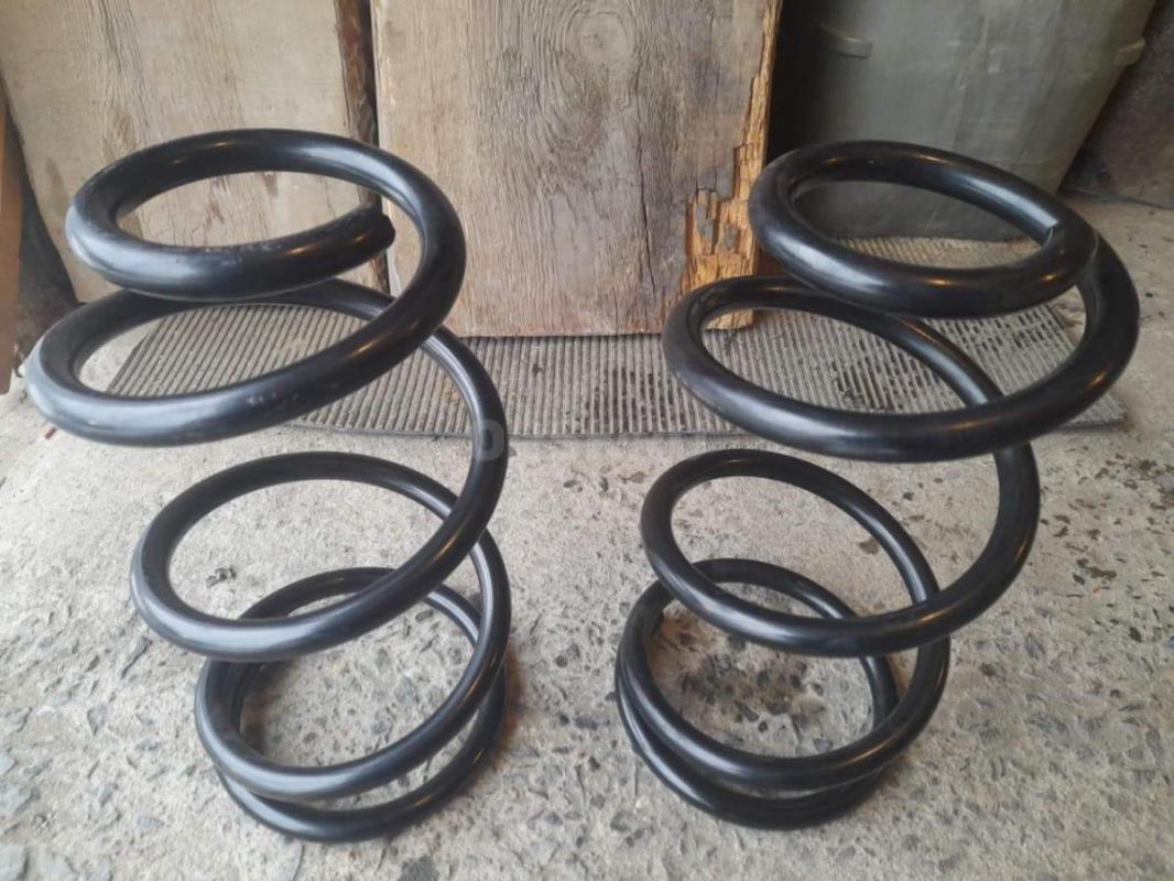 Продам пружины передней подвески форд-транзит новые. - Орск