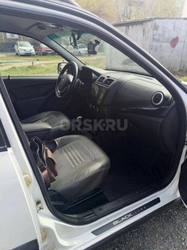 Продам  Лада Калина Кросс , комплектация blak line, климат, птф линзованные, музыка планшет с камеро - Орск