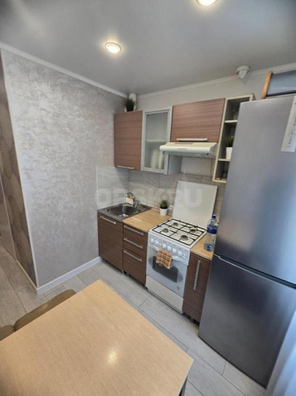 Продается  3-х комнатная квартира по адресу Ул. - Орск