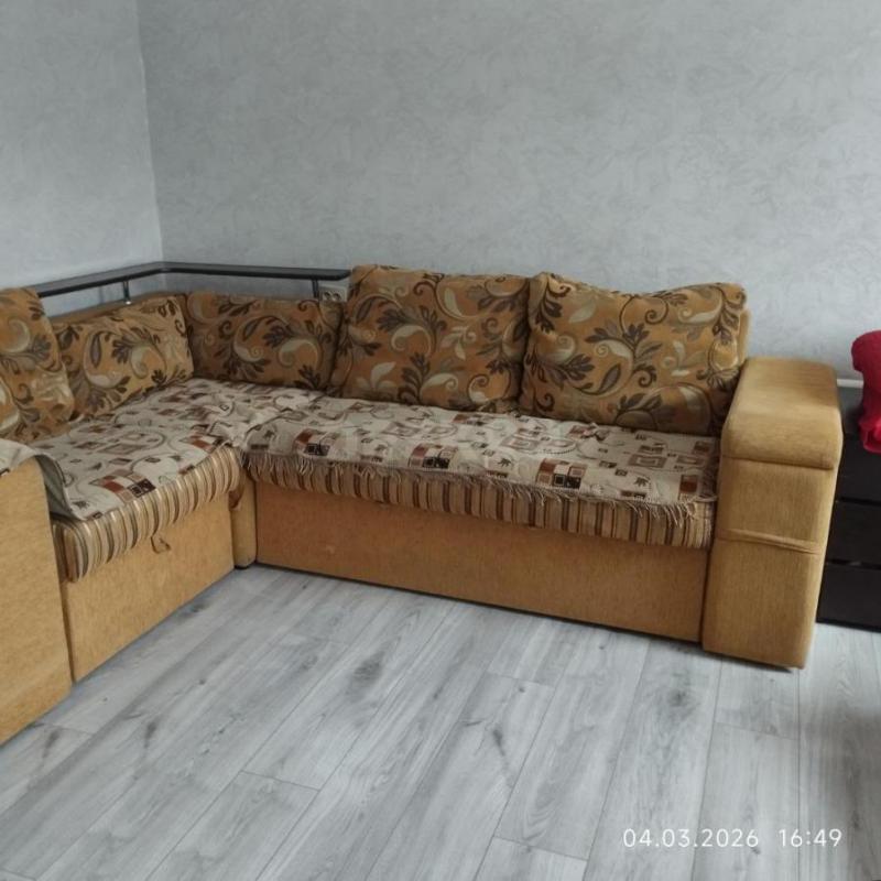 Продам диван в хорошем состояний независимый пружинный блок, антивандальная ткань , - Орск