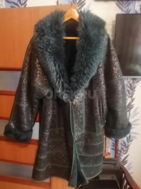 Женская натуральная дубленка отличного качества длина 100см 52-54р,рукав 65см,плечи 50см одели пару - Орск