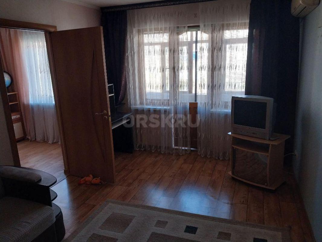 Сдается 2-комнатная квартира в аренду порядочным людям не более 2-х человек (без животных). - Орск