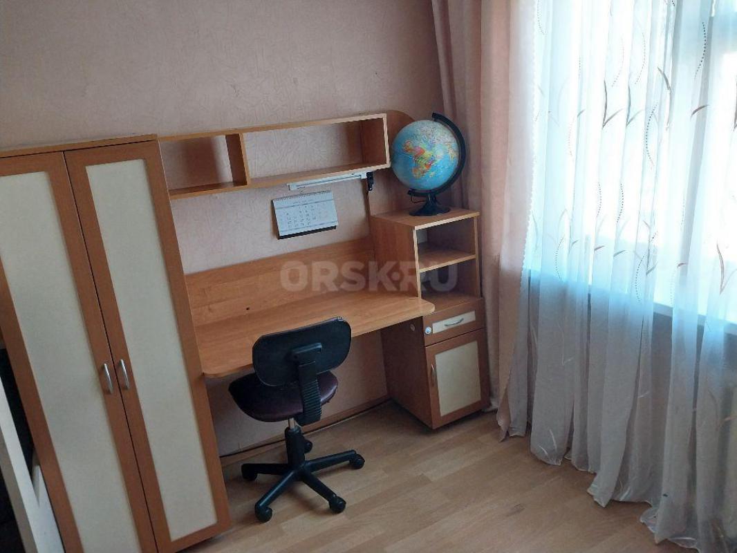 Сдается 2-комнатная квартира в аренду порядочным людям не более 2-х человек (без животных). - Орск