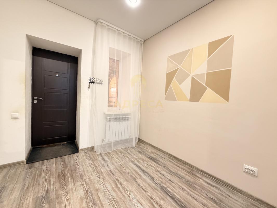 Продаётся дом для большой семьи в поселке Павловка, со всей необходимой инфраструктурой для комфортн - Павловка