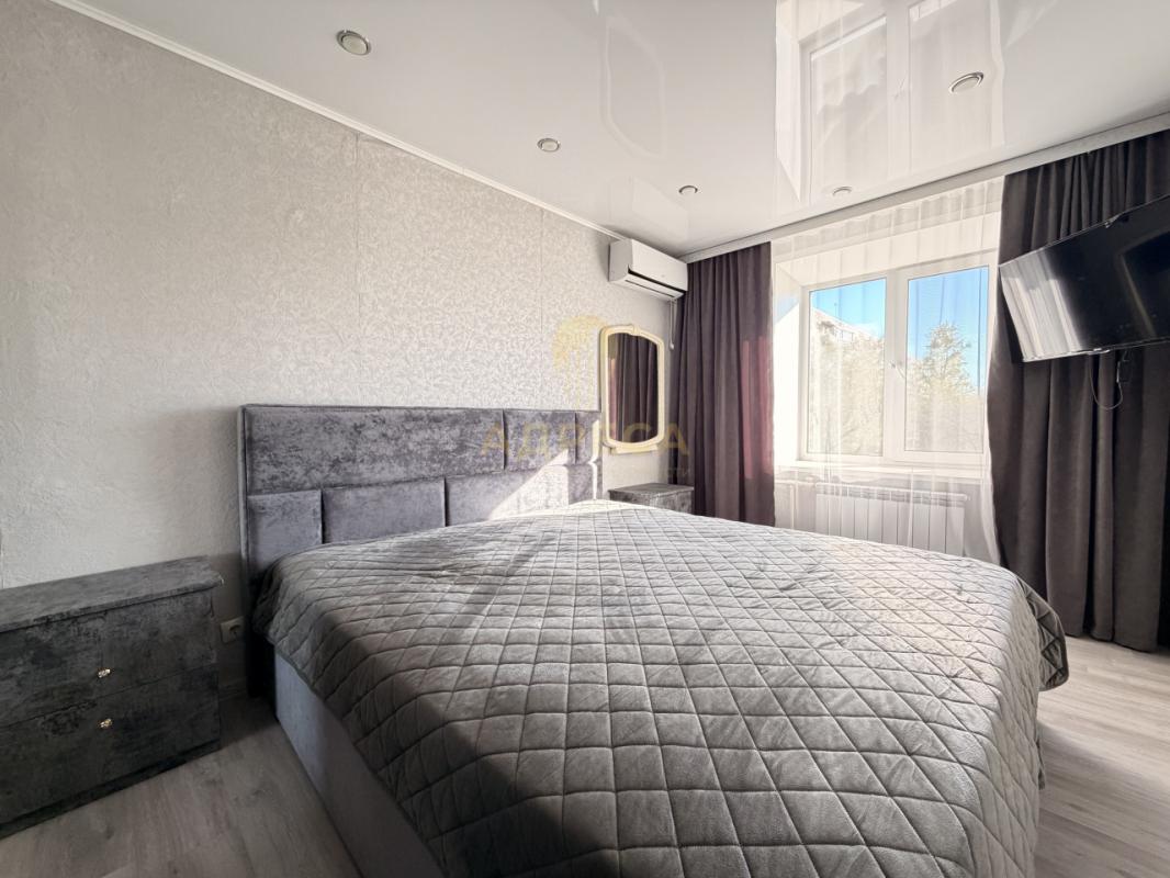 Продается 3-кoмнатнaя квартира нa 4 - этаже 9-ти этажного КИРПИЧНОГО дома по адресу ул. - Оренбург