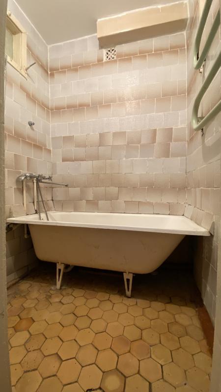 Продается теплая, светлая, солнечная квартира в самом центре города. - Гай