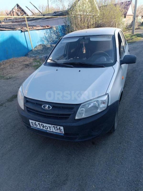 Автомобиль в хорошем состоянии, комплектация стандарт - Орск