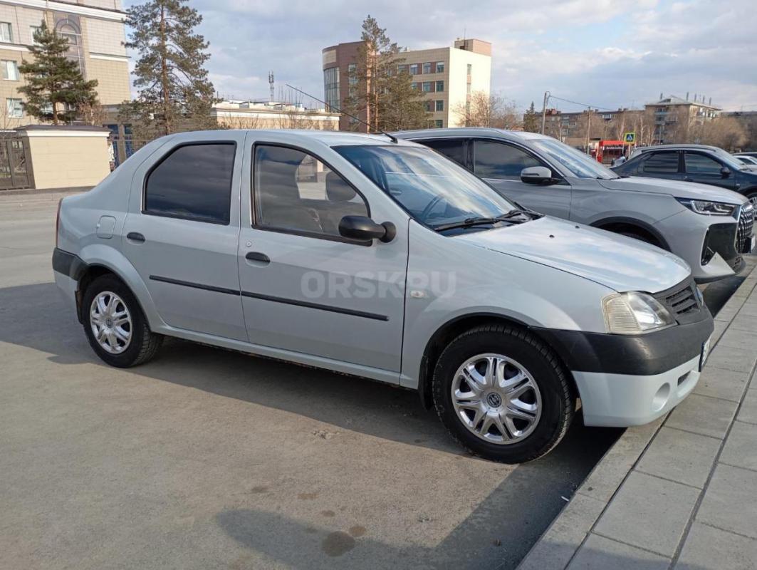 Продам живой и бодрый RENAULT LOGAN 2009г. - Орск