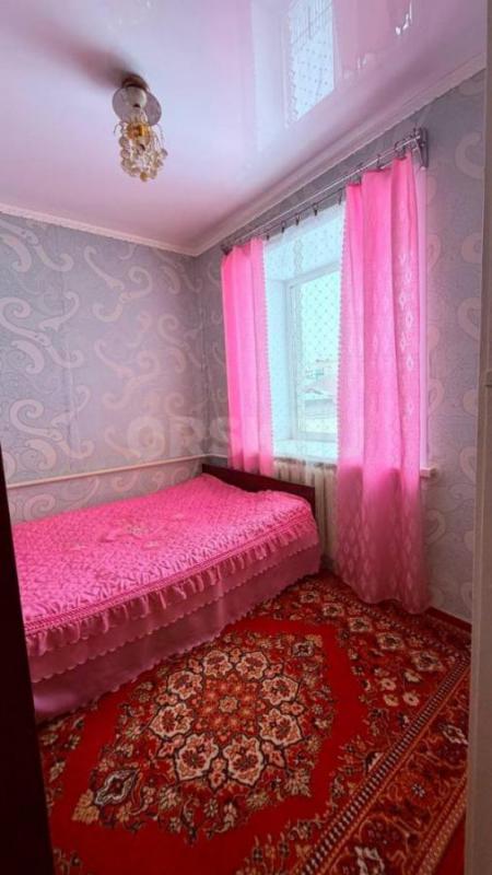 Продаю 3-х комнатную квартиру( маломерка), общей площадью 42 кв. - Орск