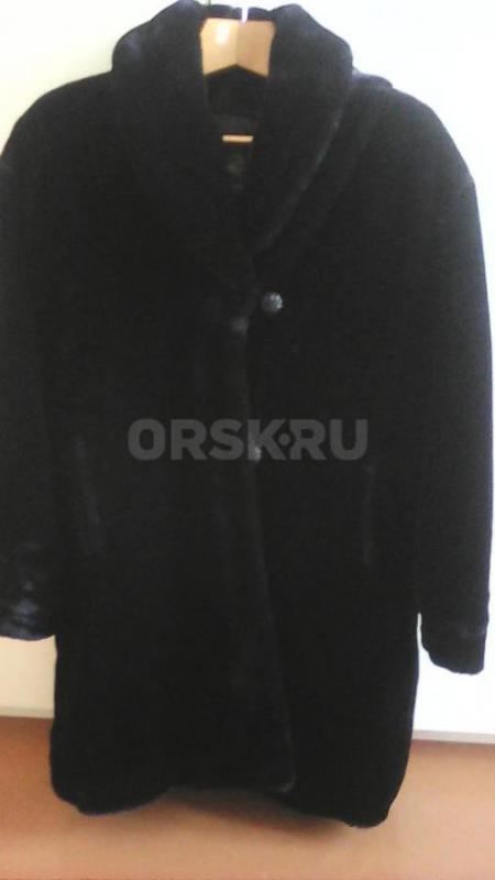 Пуховик, пальто, шапки, полукомбинезон. - Орск