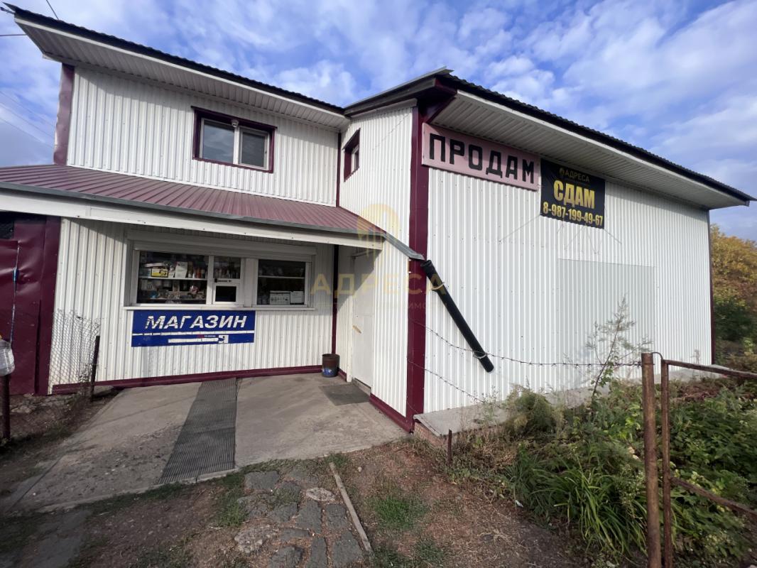 Сдается дом с коммерческим помещением, с действующим магазином для автомобильных запчастей. - Приуральский