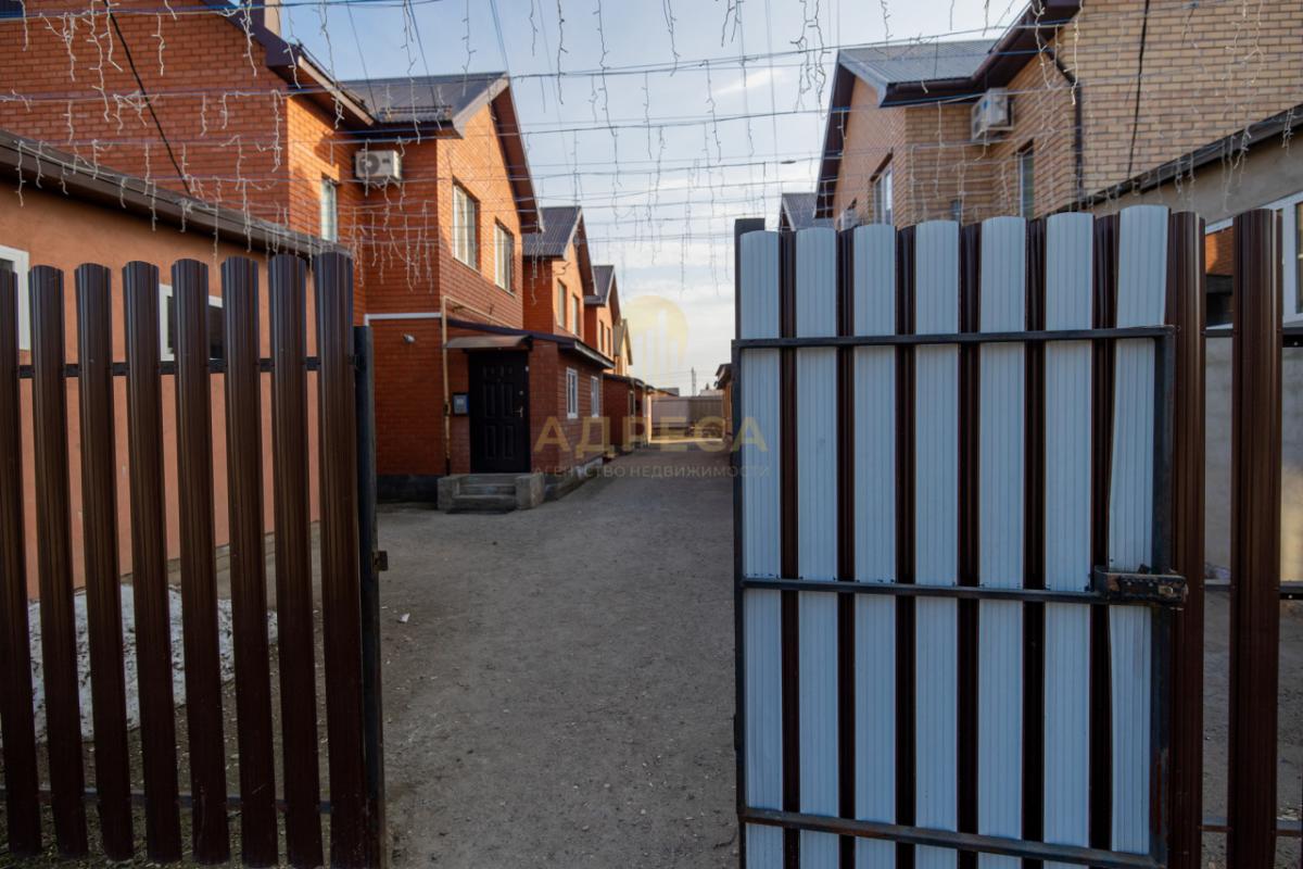 Продается таунхаус в п. - Весенний