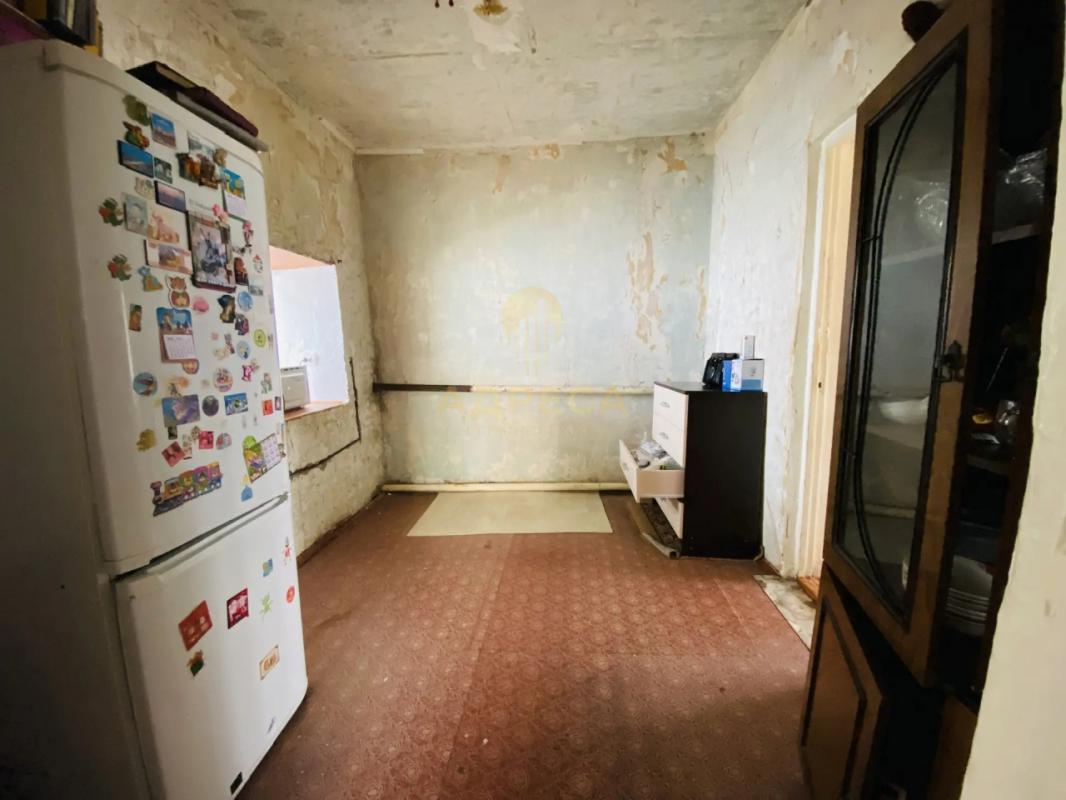 Продается 4 комнатная квартира площадью 64 кв. - Красный Коммунар