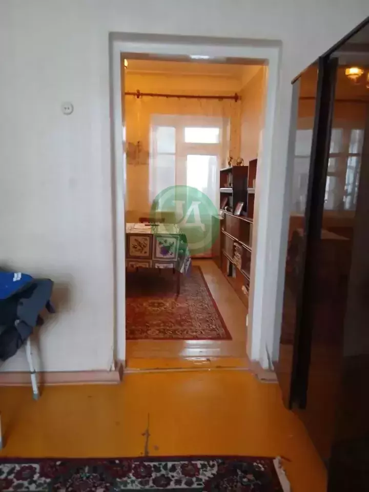 Продам дом на 2-х хозяев, квартирный статус. - Орск