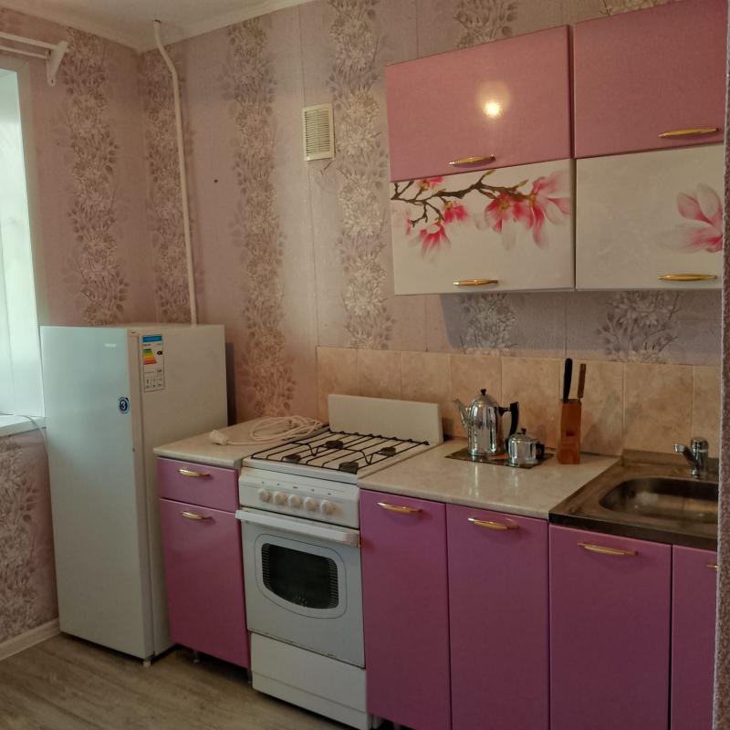 Сдаётся уютная однокомнатная квартира

☀️ Светлая, чистая, очень уютная!
📍 Хороший, чистый район, вс - Новотроицк