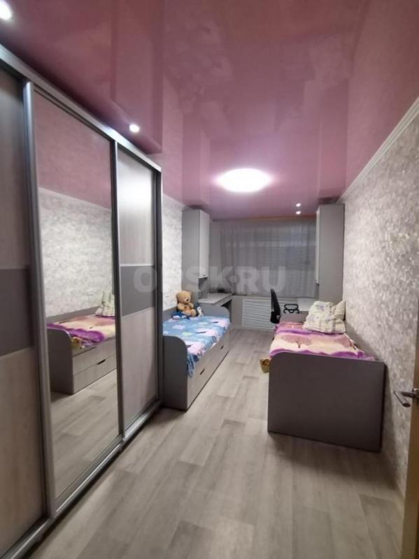 Продам просторную 3-х комнатную квартиру в экологически чистом районе города по адресу: Орский пр-кт - Орск