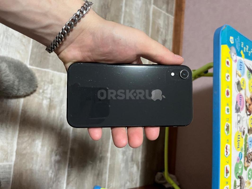 Продам IPhone XR,в хорошем состоянии ,все работают,АКБ 100% заменен на усиленную. - Орск