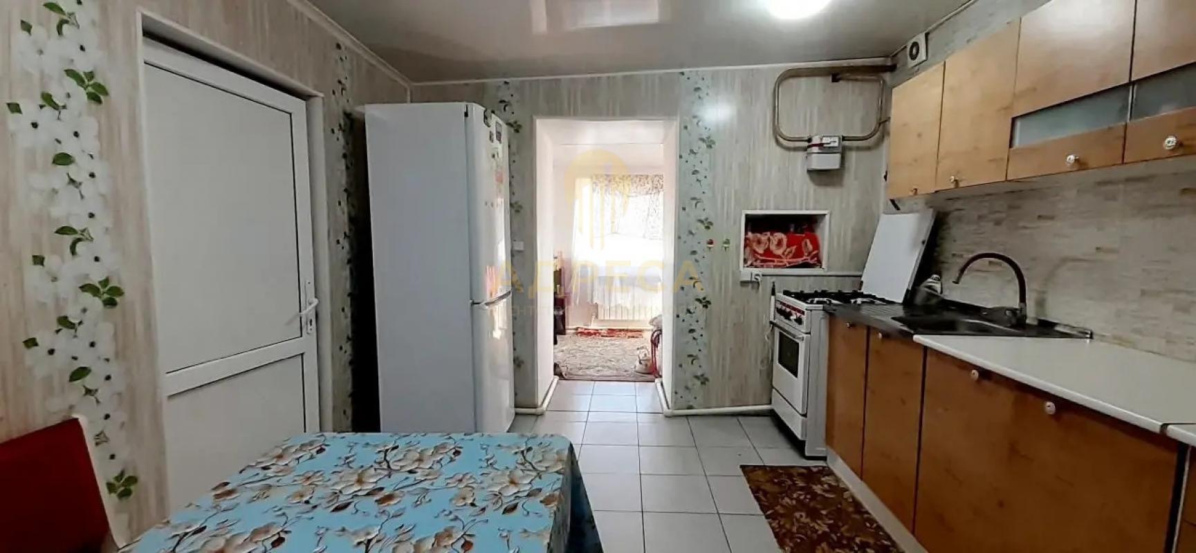 Продается дом в п. - Акбулак