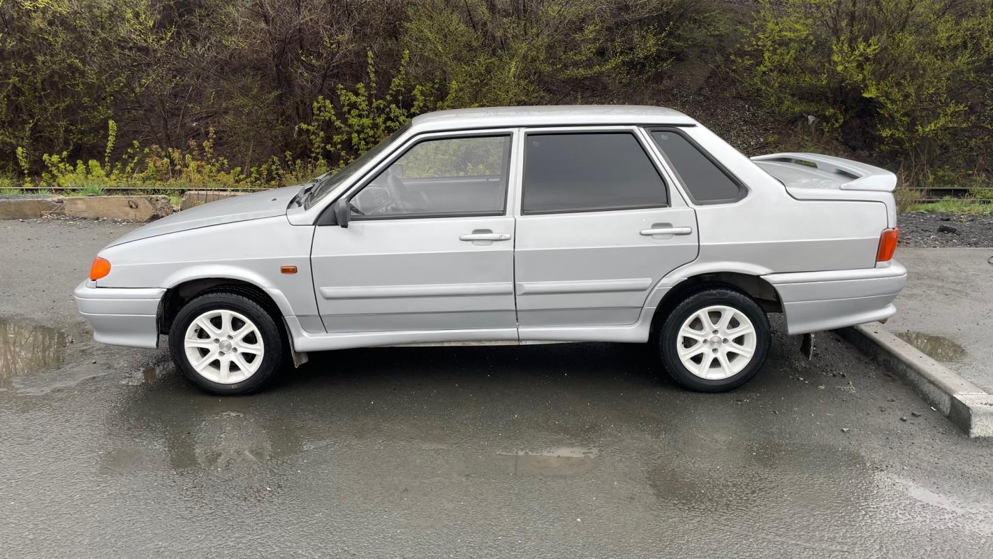 Продаётся ВАЗ 2115, 2012 года выпуска,

ходовая, двигатель в отличном состоянии, масло заменено,

вк - Новотроицк