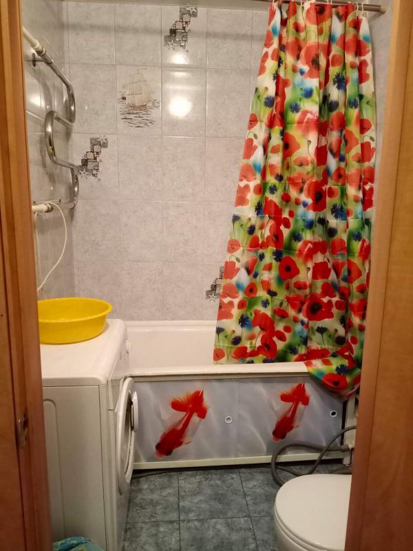 Продам 3х комнатную квартиру после капремонта . - Новотроицк