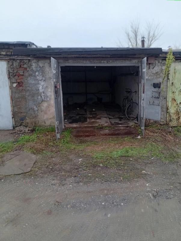 Продам гараж 6*3 с погребом, без ямы. - 