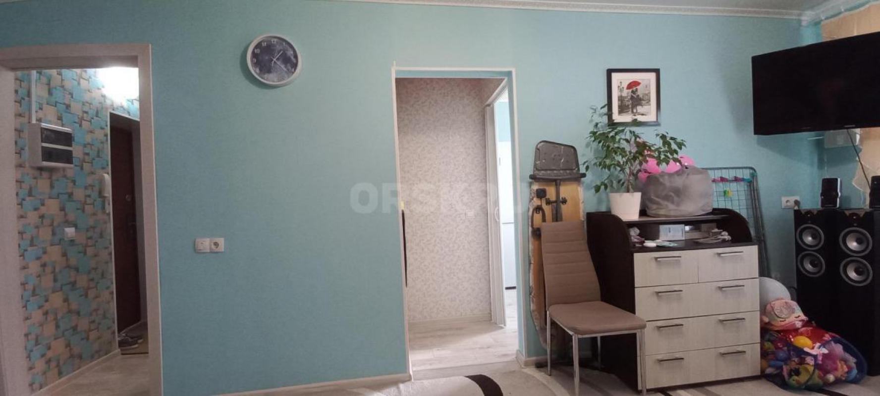 Продается уютная трехкомнатная квартира в центре города. - Орск