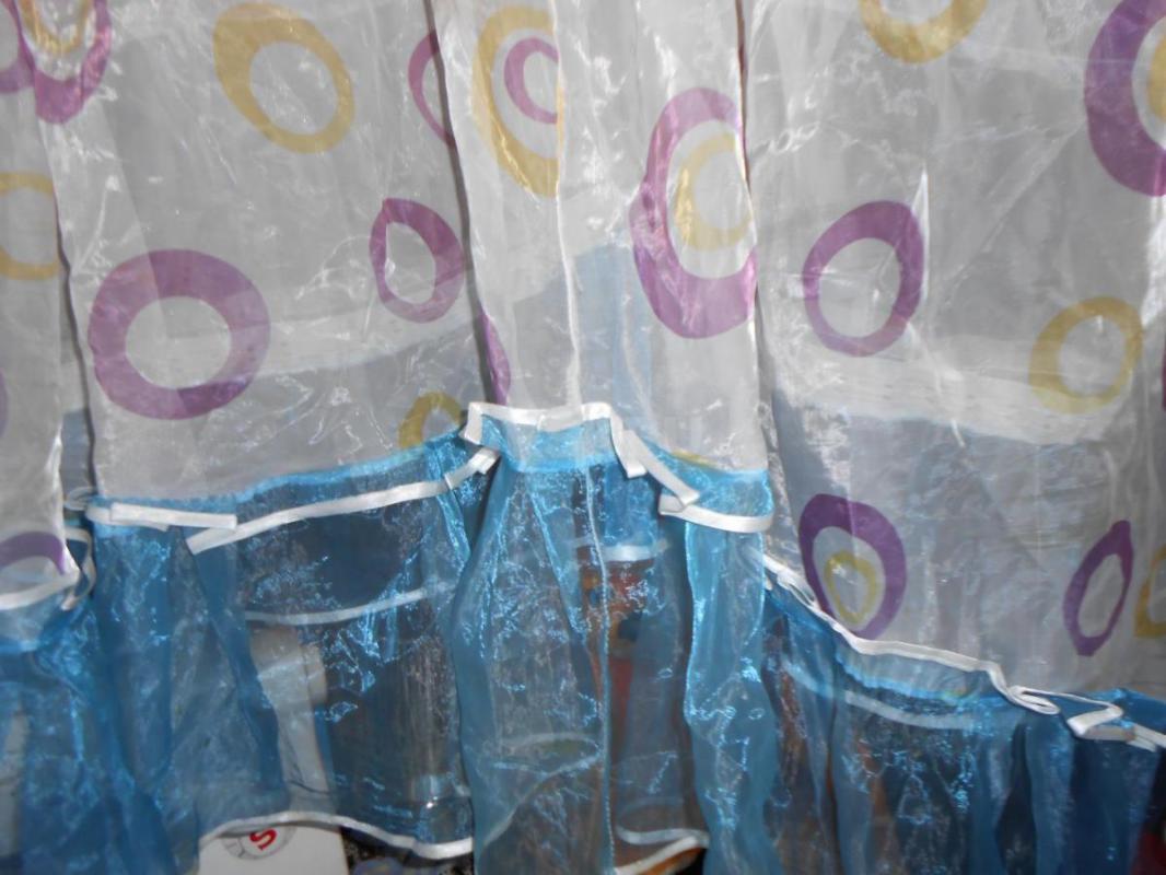 ковер 2х3  покрывало на 2х спалку шторы розовые люстра -500 руб тюль органза-500 руб - Орск