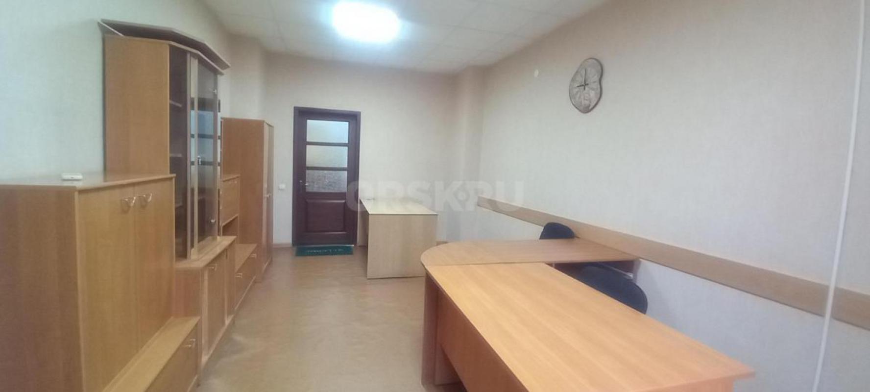 Сдаётся в аренду  кабинет под офис, площадью 18 кв. - Орск