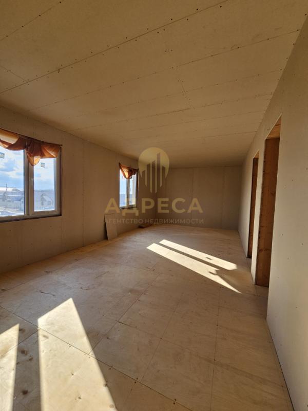 Продается дом в ЭЛИТНОЙ части поселка Кушкуль, по адресу: улица Земская 19. - Оренбург