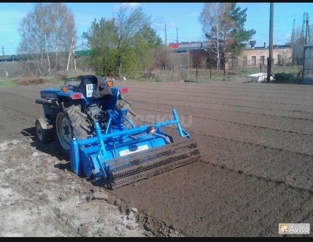 Вспашка земли японским мини-трактором. - Орск
