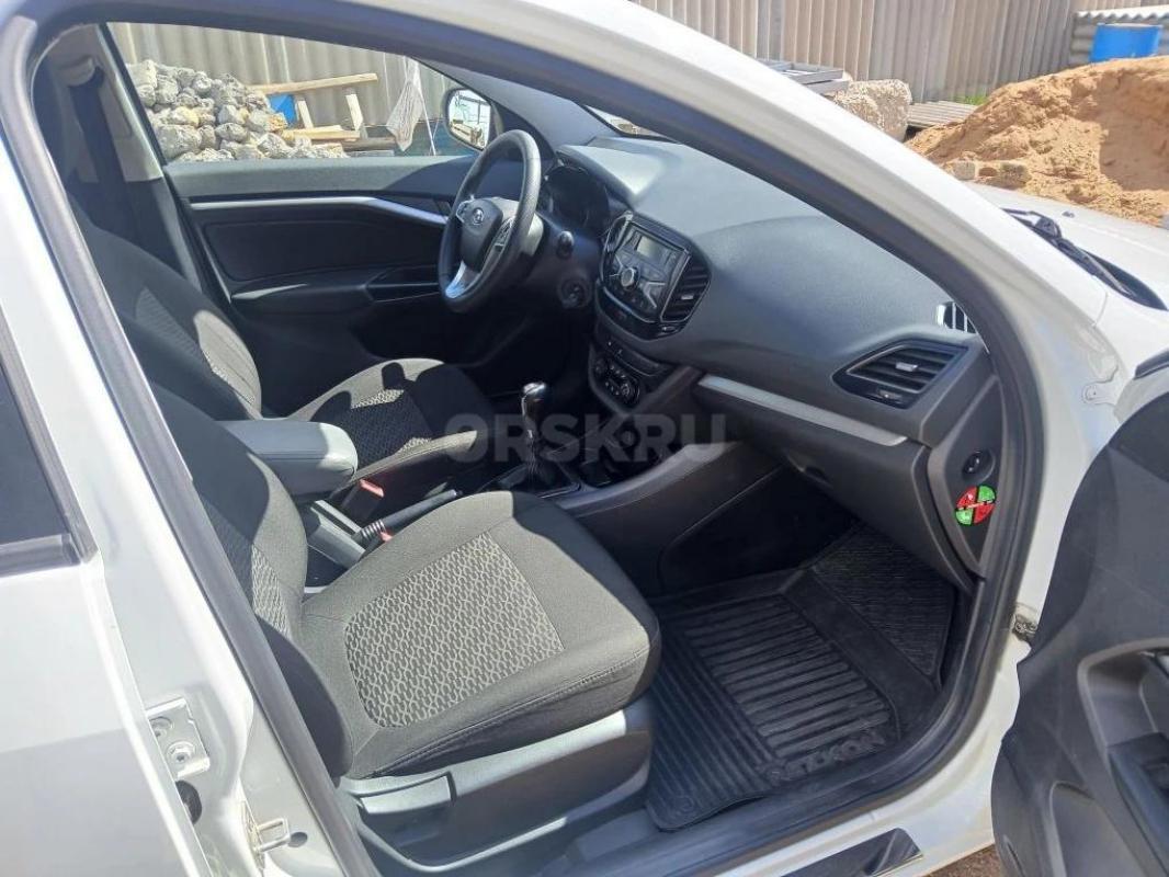 Лада Веста 19 год в отличном состоянии - Орск