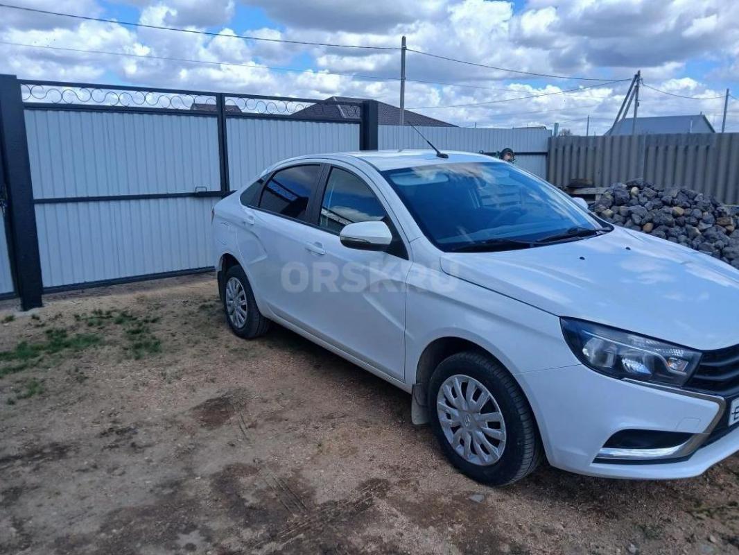 Лада Веста 19 год в отличном состоянии - Орск