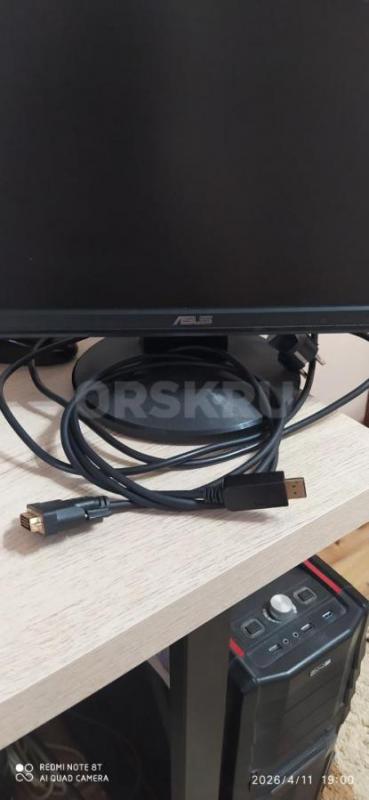 Продам рабочий монитор с кабелем, состояние хорошее. - Орск