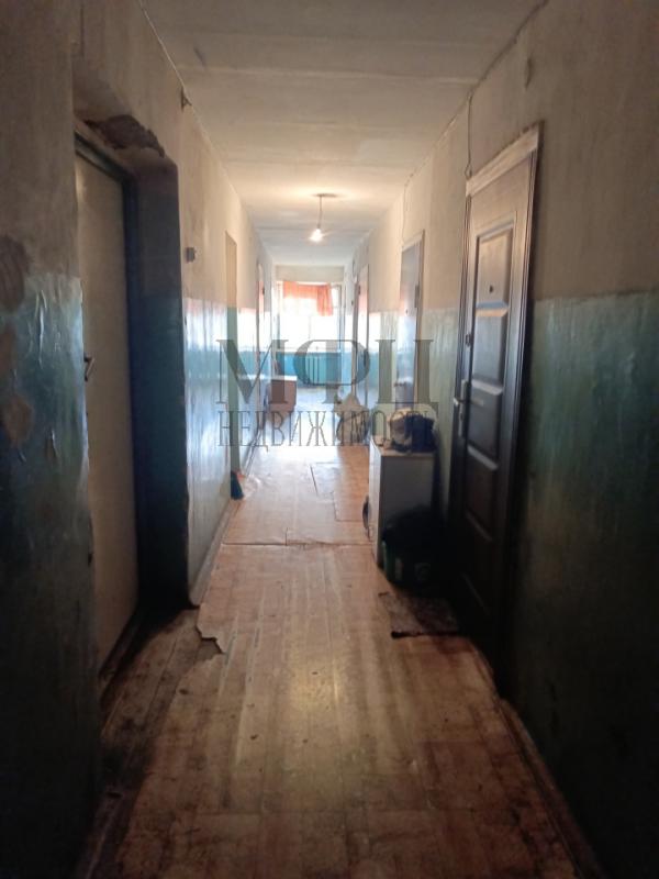 Продам комнату в общежитии на 2 этаже 5 этажного дома. - Орск