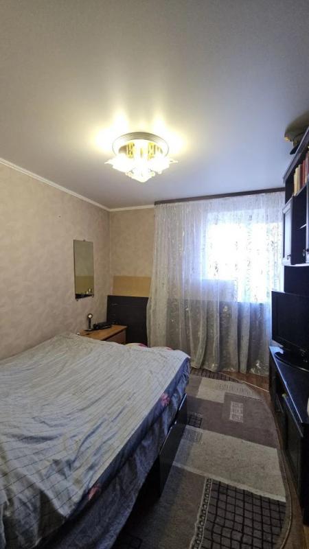 ‎‎🏢 Продам шикарную квартиру на Зеленой, 16! 🏢
‎
‎💎 Кирпичный дом, комфортный 4 этаж.
‎💎 Раздельные - Новотроицк