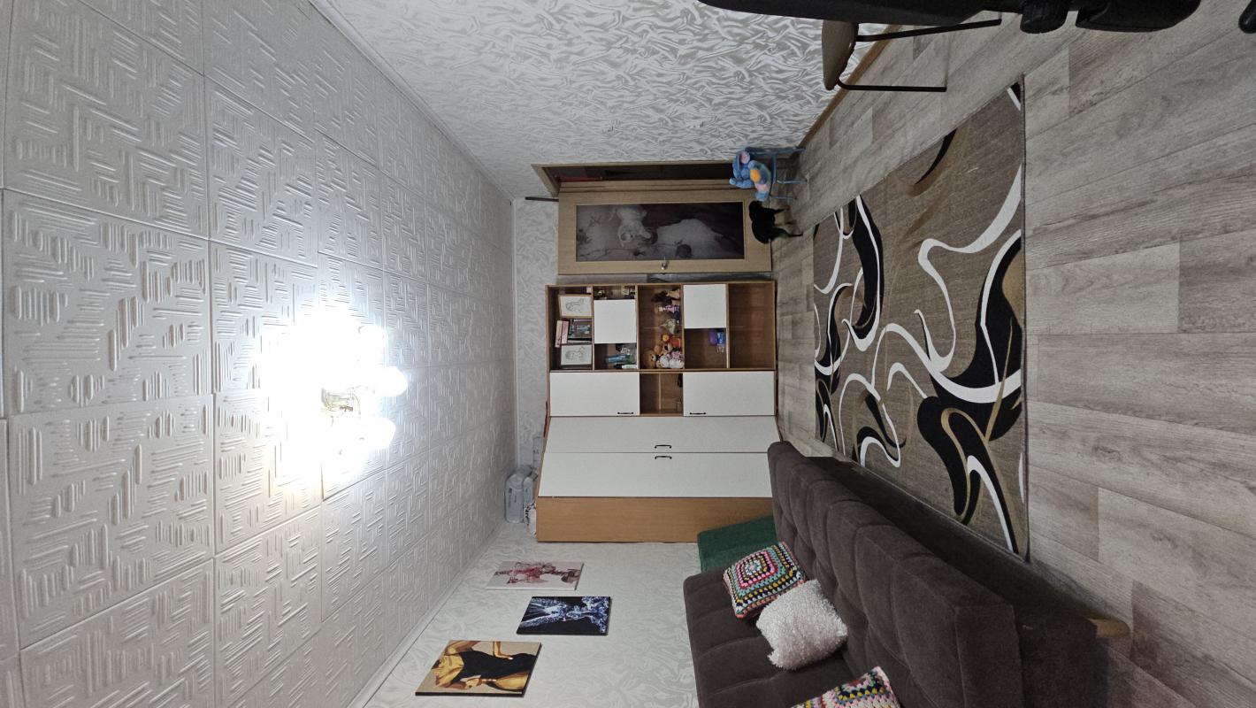 ПРОДАМ 3-К КВАРТИРУ — УЛ. - Новотроицк