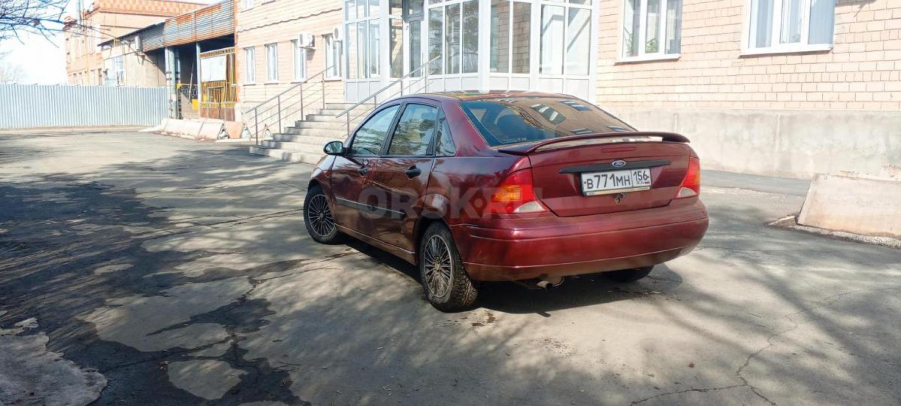 Продам форда (сборка Испанец,самое качественная,не америкос)в хорошем состоянии,на полном бодром, ре - Орск