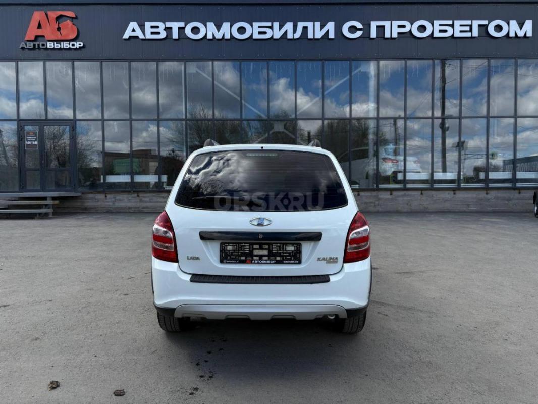 3 Собственника
 Двигатель 1.6 МТ (87 л. с.) 
 Оригинальный пробег 
 Заводской окрас 
 Кондиционе - Орск