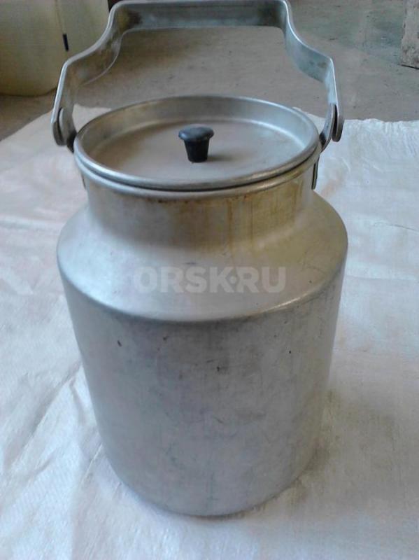 Продам вентили стальные диам.50,80мм; кувалды, молотки; кирки; ломы; бидон алюм. 5л - Орск