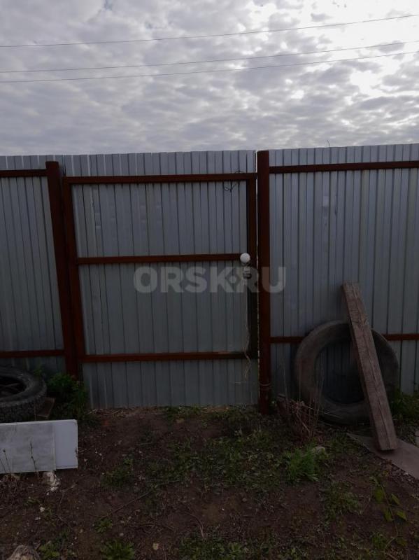 Сад  в шаговой доступности. - Орск