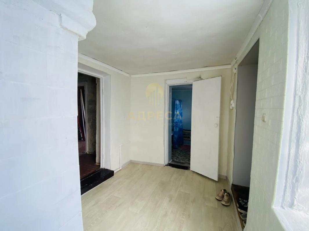 Продается 4 комнатная квартира площадью 64 кв. - Красный Коммунар