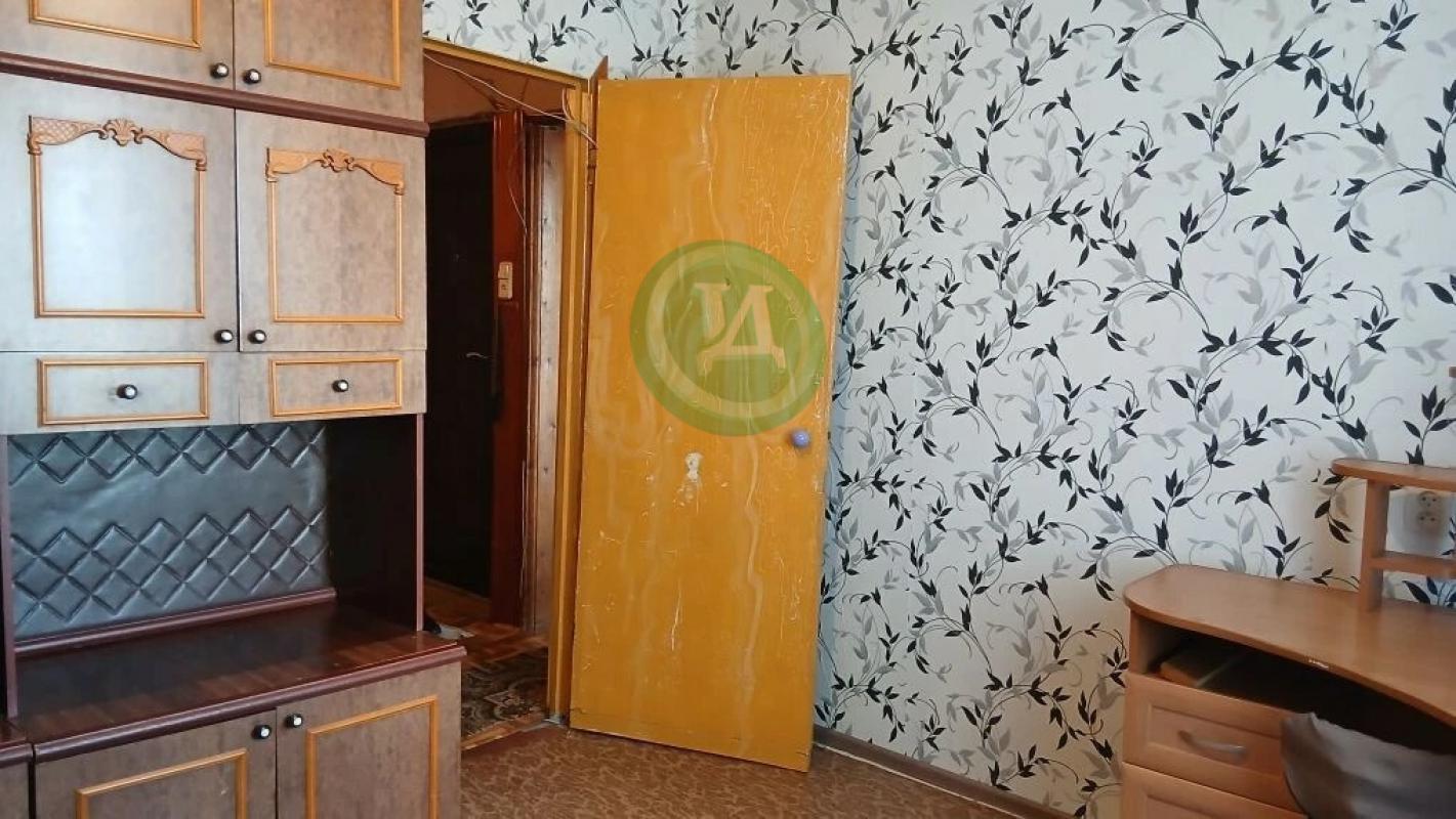 Продаётся трёхкомнатная квартира улучшенной планировки в панельном доме в районе ОЗТП, ул. - Орск