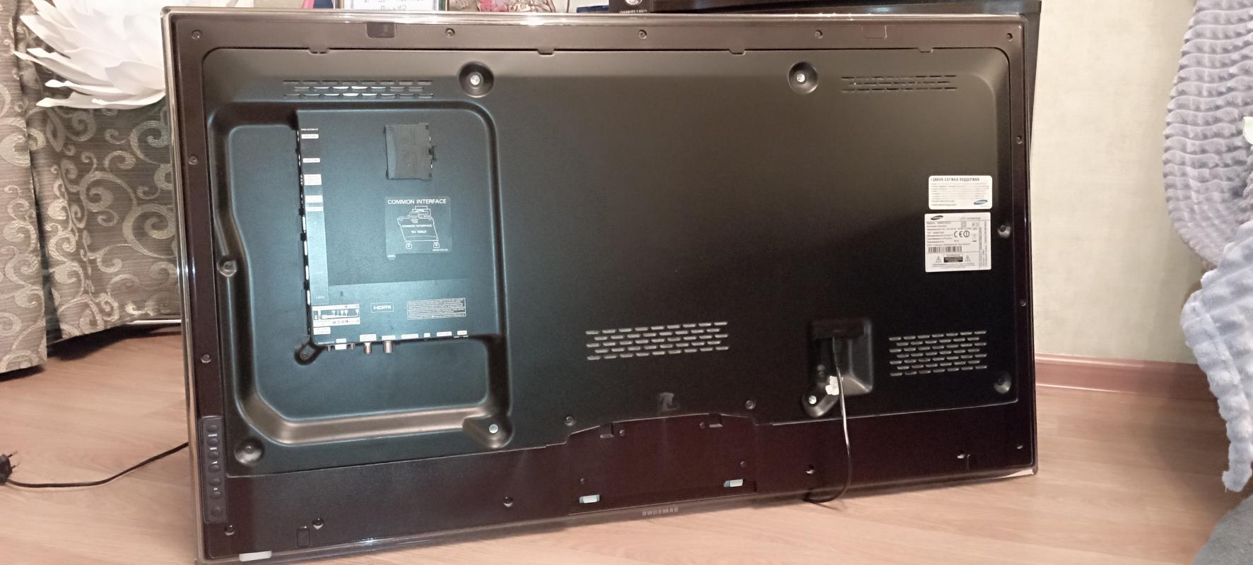 Продам ТВ ,так как подарили  новый. - Новотроицк