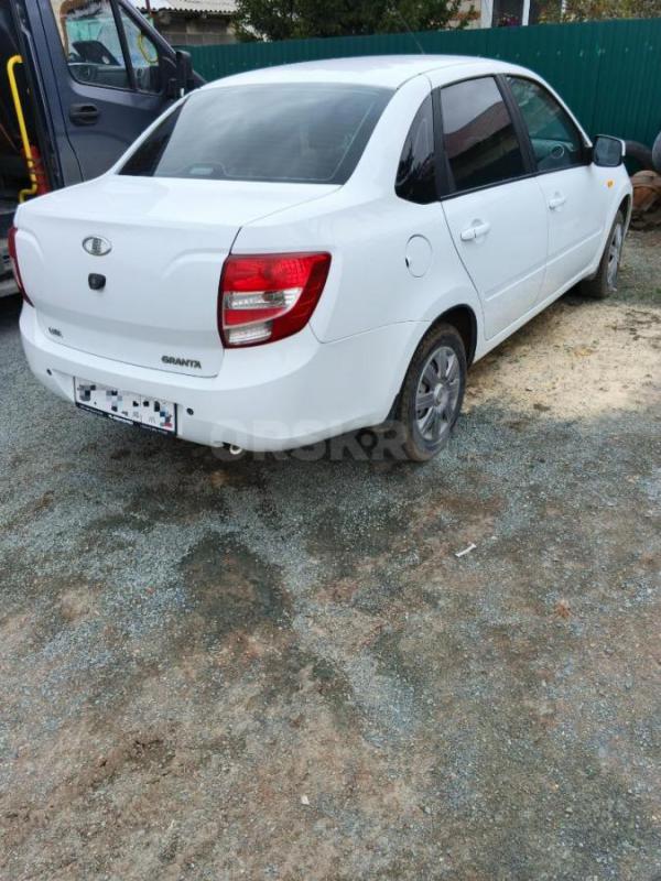 Продам Гранту 2013 года на полноценном Автомате. - Орск